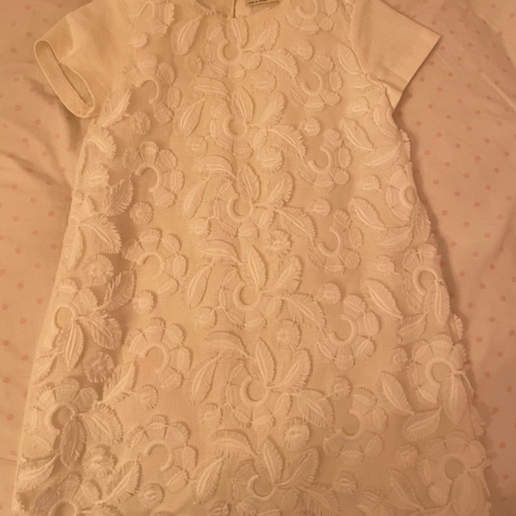 Zara little girls Off white shift dress. - Picture 2 of 5